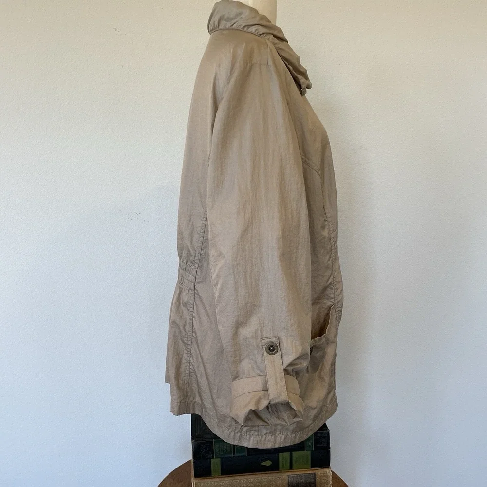 Chico's 3 Women's Large Weekends Taupe Snap Front Windbreaker Lightweight Jacket